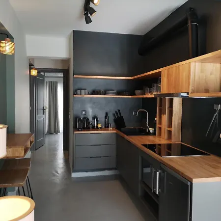 Soho By Olala Homes Apartment